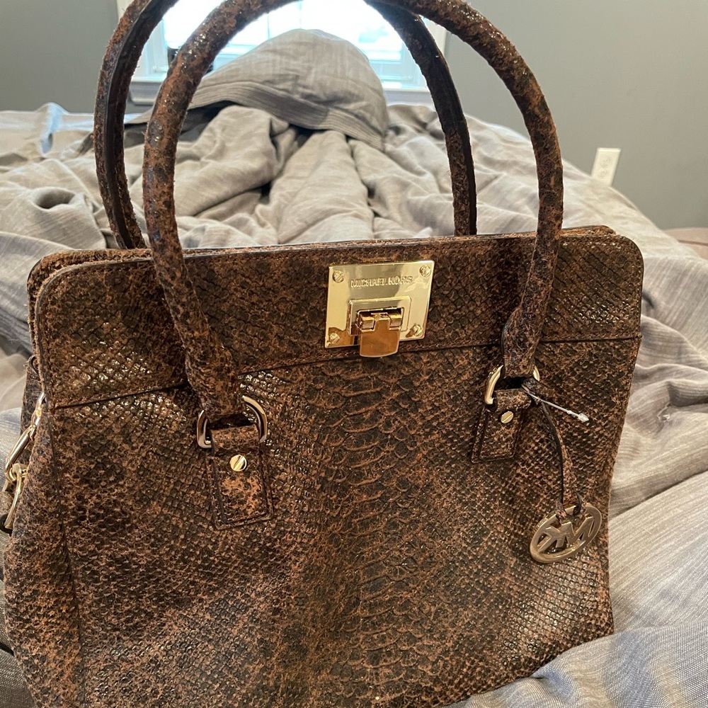 Michael Kors Lizard Shoulder Tote
